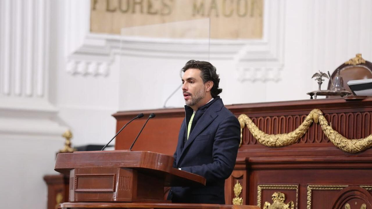 CELEBRA JESÚS SESMA QUE SE DIGNIFIQUE EL TRABAJO DE LOS CUERPOS POLICIACOS