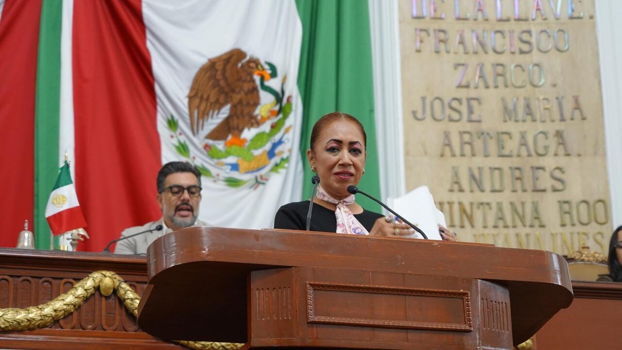 BUSCA DIPUTADA REBECA PERALTA CREAR LA SECRETARÍA DE LA DIVERSIDAD SEXUAL DE LA CIUDAD DE MÉXICO