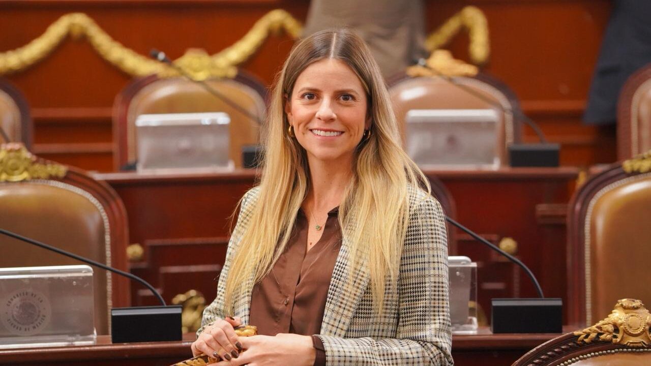 BUSCA DIPUTADA ELVIA ESTRADA IGUALDAD Y EQUIDAD PARA MUJERES, NIÑAS Y ADOLESCENTES EN EL USO DE INSTALACIONES DEPORTIVAS DE LA CDMX