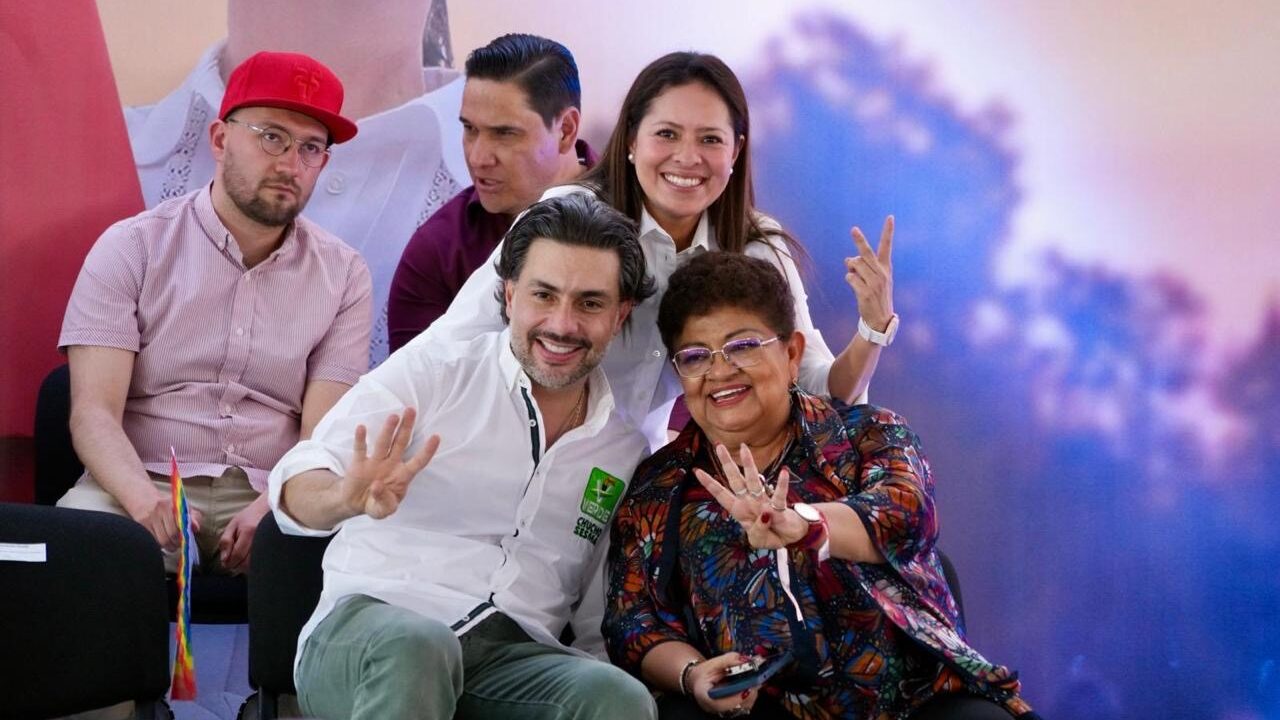 FELICITA SESMA SUÁREZ A ERNESTINA GODOY POR SU NOMBRAMIENTO COMO TITULAR DE LA FGR