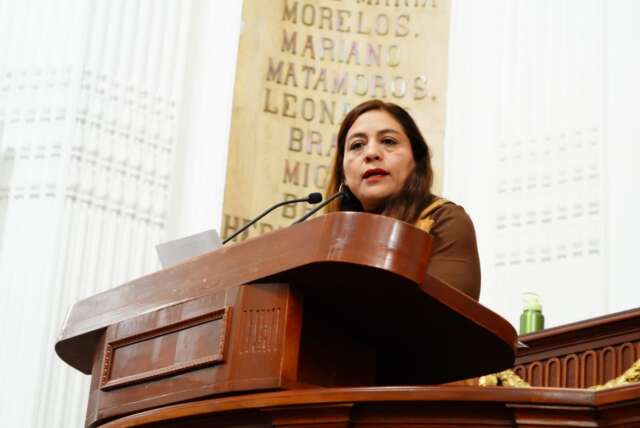 ¡MUJERES ATRAPADAS EN LA VIOLENCIA NO PUEDEN SALVAR A SUS MASCOTAS! ¡MUJERES ATRAPADAS EN LA VIOLENCIA NO PUEDEN SALVAR A SUS MASCOTAS!